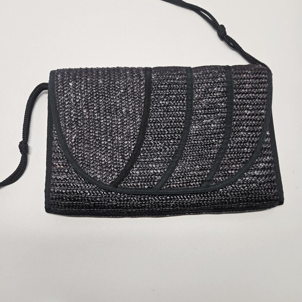 Vintage 90s Waves Tandem Black Straw Woven Envelope Clutch Purse Shoulder Bag